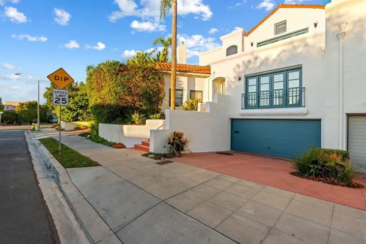 7335 Draper Avenue, La Jolla, California 92037