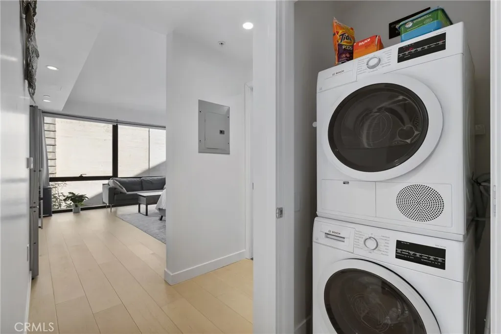 400 S Broadway 924, Los Angeles, California 90013 home-pic-6