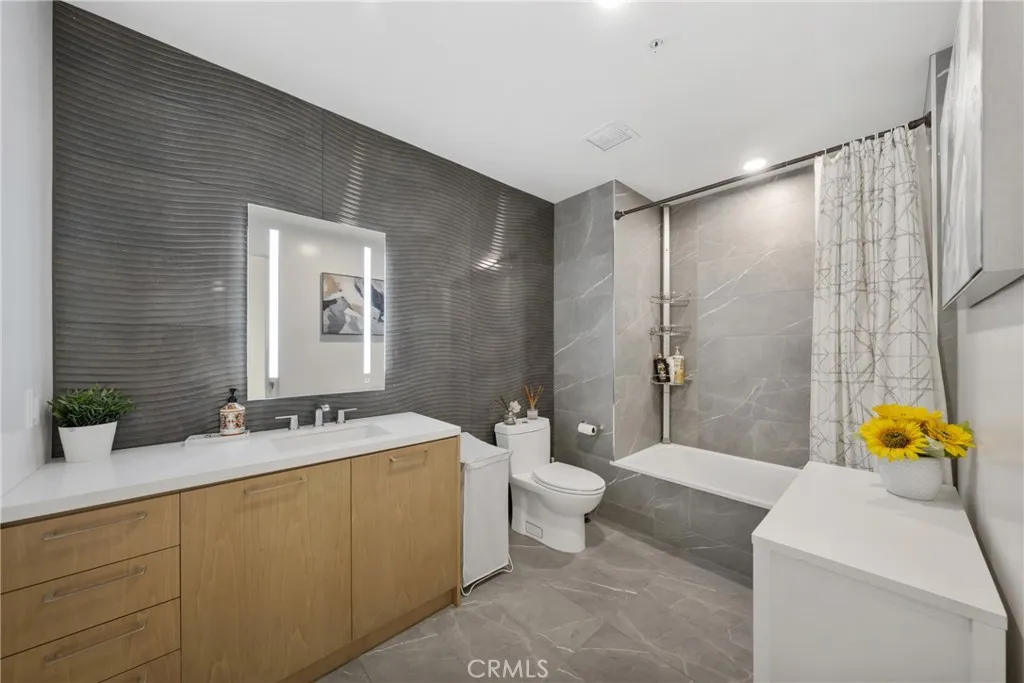 400 S Broadway 924, Los Angeles, California 90013 home-pic-7