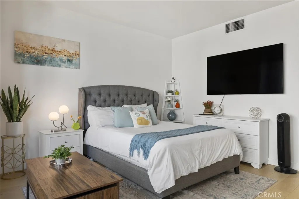 400 S Broadway 924, Los Angeles, California 90013 home-pic-3