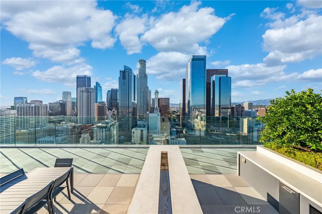 400 S Broadway 924, Los Angeles, California 90013 home-pic-21