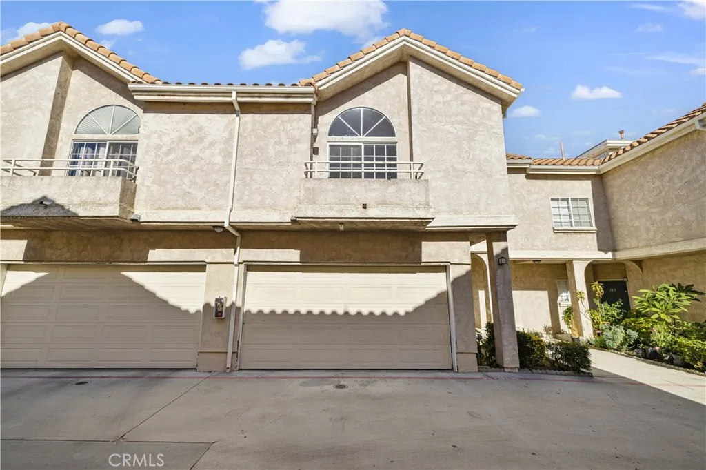 14039 Astoria, Sylmar, California 91342 home-pic-3