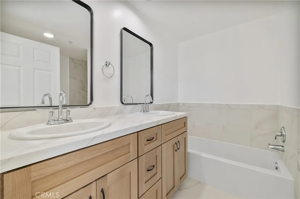 14039 Astoria, Sylmar, California 91342 home-pic-28