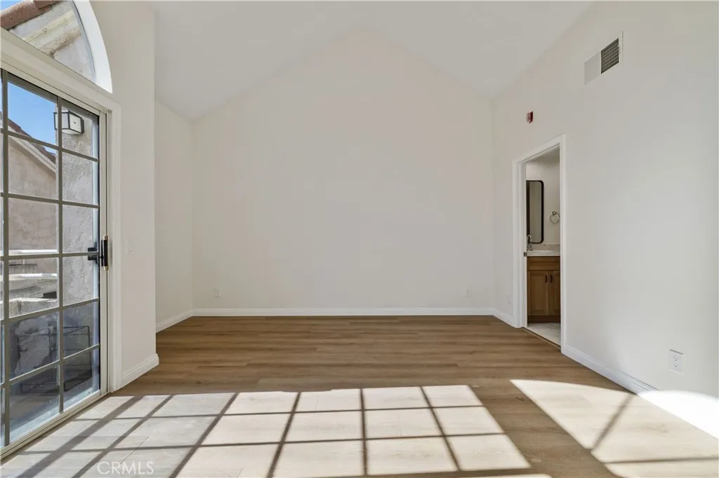 14039 Astoria, Sylmar, California 91342 home-pic-27