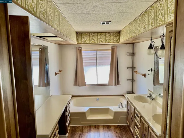 256 Oahu Drive, Pittsburg, California 94565
