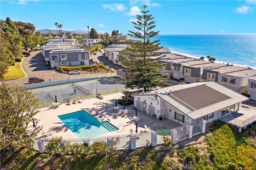 26056 Vista Drive E 64, Dana Point, California 92624 home-pic-46