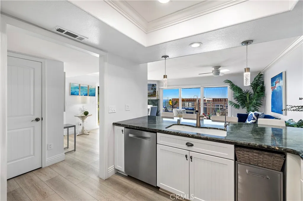 26056 Vista Drive E 64, Dana Point, California 92624 home-pic-17