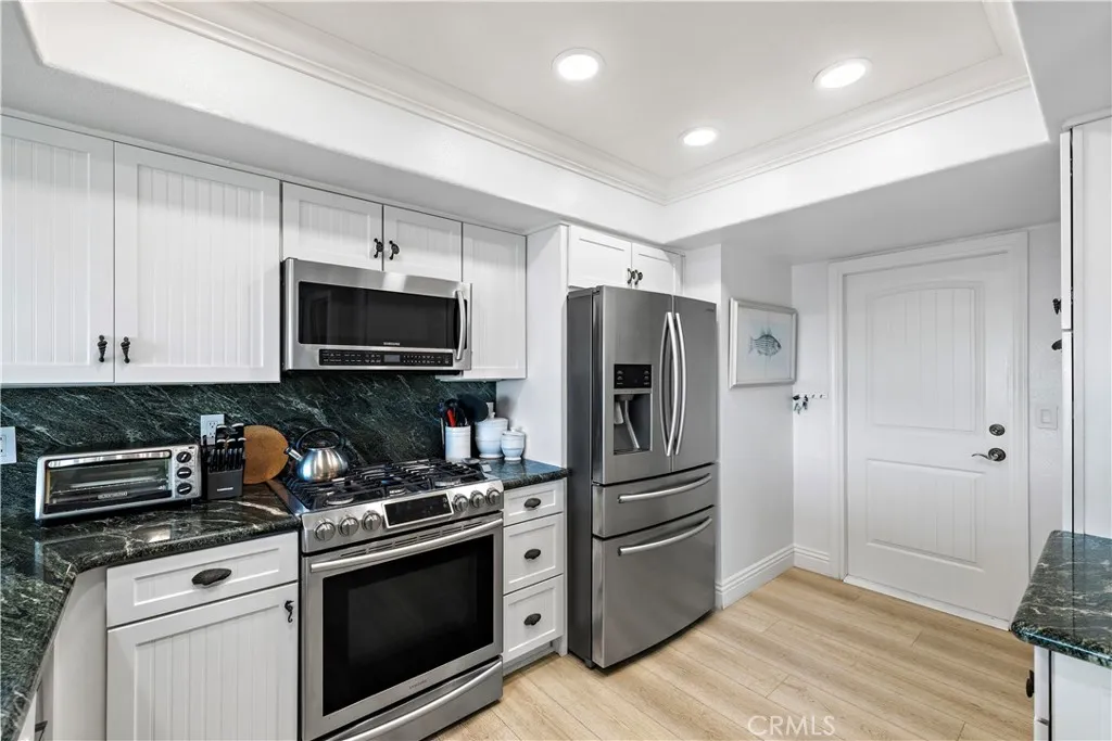 26056 Vista Drive E 64, Dana Point, California 92624 home-pic-16