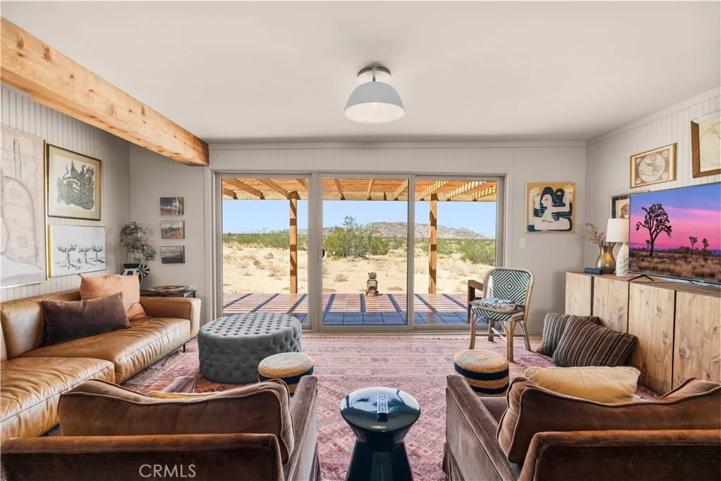 2750 Gibralter Road, Landers, California 92285 home-pic-8