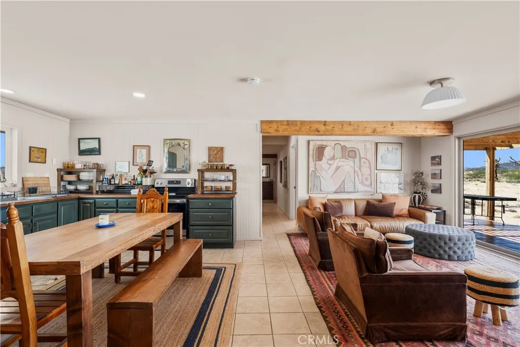 2750 Gibralter Road, Landers, California 92285 home-pic-22