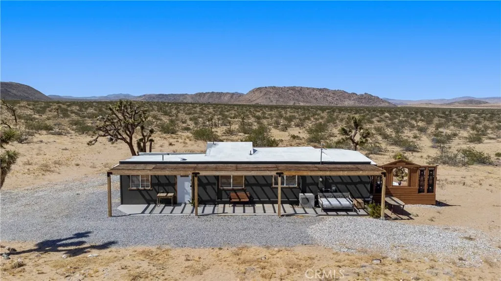 2750 Gibralter Road, Landers, California 92285 home-pic-47