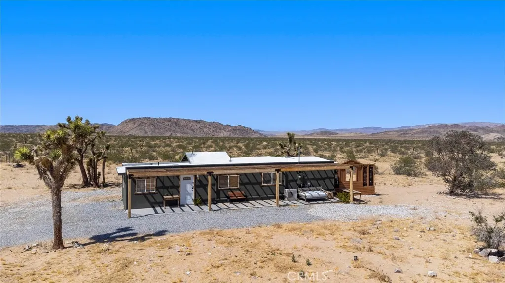 2750 Gibralter Road, Landers, California 92285 home-pic-46