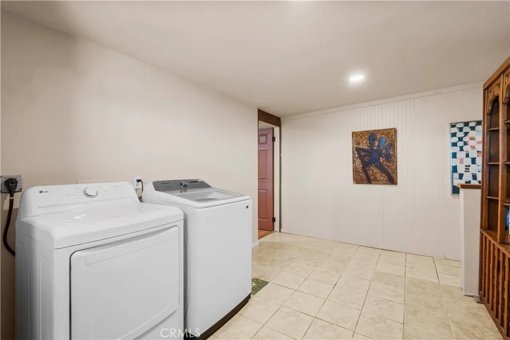 2750 Gibralter Road, Landers, California 92285 home-pic-31