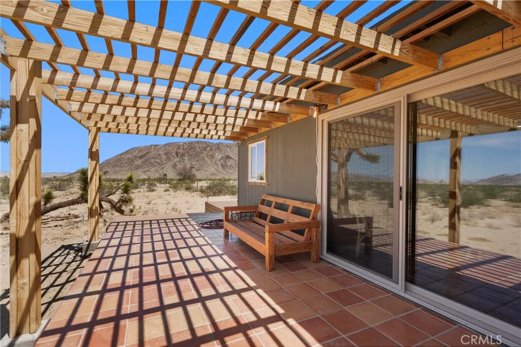 2750 Gibralter Road, Landers, California 92285 home-pic-38