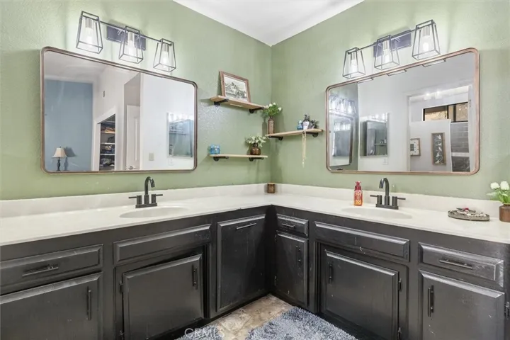 Private primary dual sinks