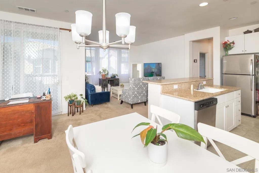 1709 Carrillo Pl 1, Chula Vista, California 91913 home-pic-6