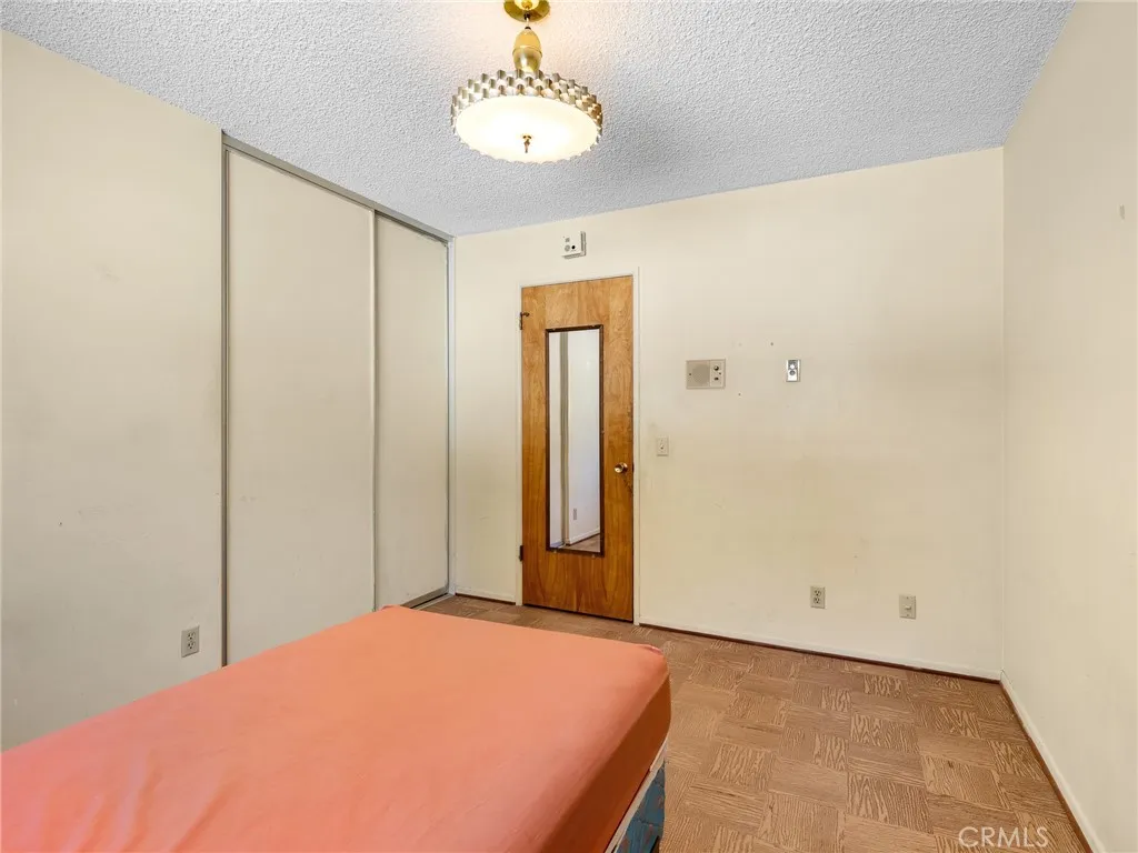 18730 Chapae Lane, Apple Valley, California 92307 home-pic-29
