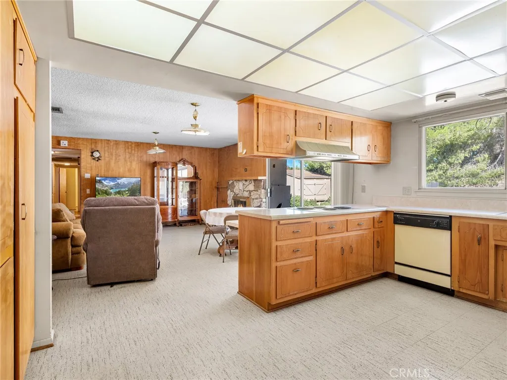 18730 Chapae Lane, Apple Valley, California 92307 home-pic-21