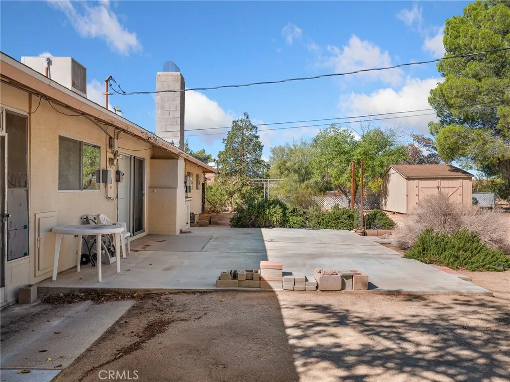 18730 Chapae Lane, Apple Valley, California 92307 home-pic-49
