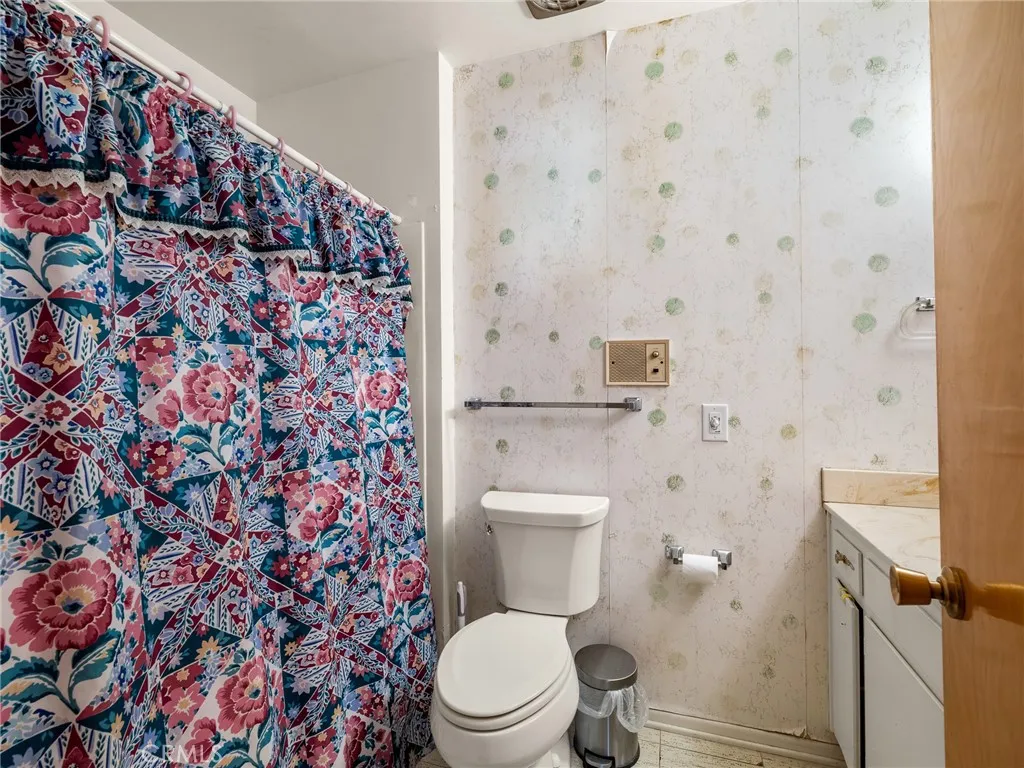 18730 Chapae Lane, Apple Valley, California 92307 home-pic-26
