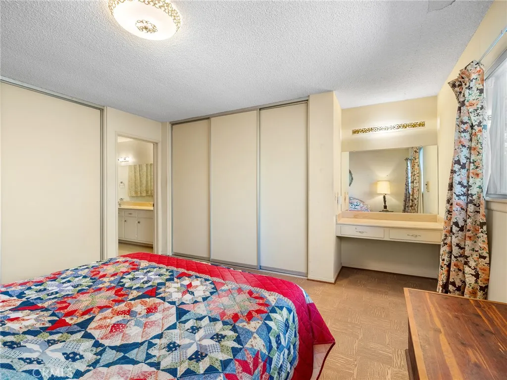 18730 Chapae Lane, Apple Valley, California 92307 home-pic-34