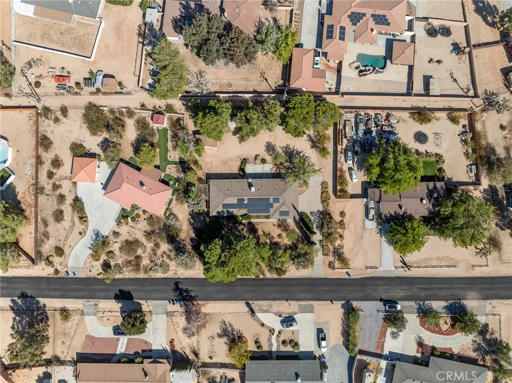 18730 Chapae Lane, Apple Valley, California 92307 home-pic-3