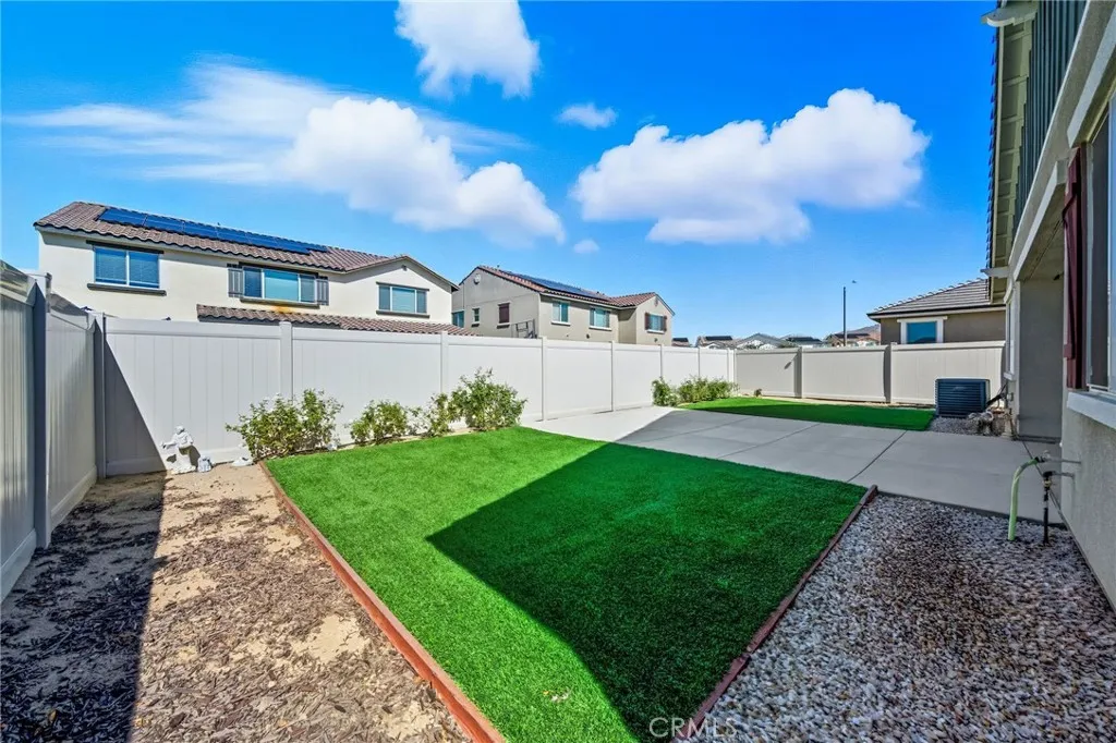 29485 Whitewood Street, Menifee, California 92584 home-pic-32