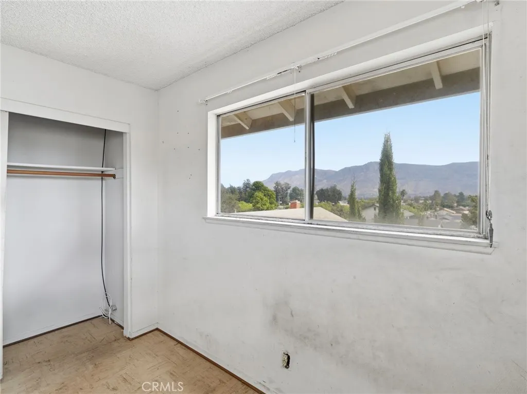 423 Atmore, Santa Paula, California 93060 home-pic-14