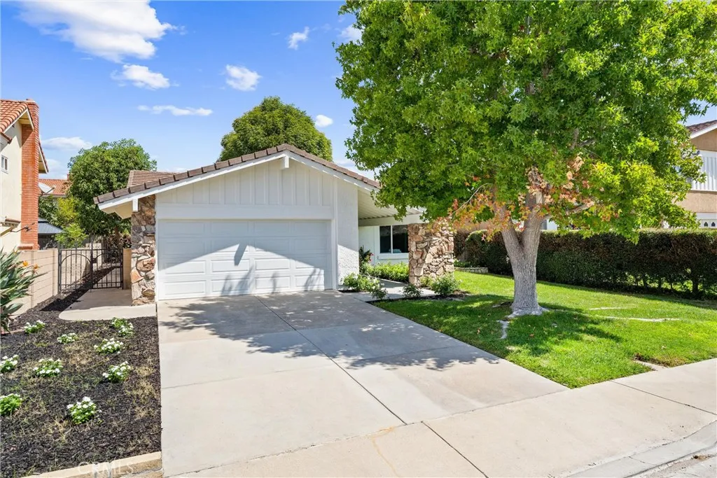 3621 Myrtle, Irvine, California 92606 home-pic-20