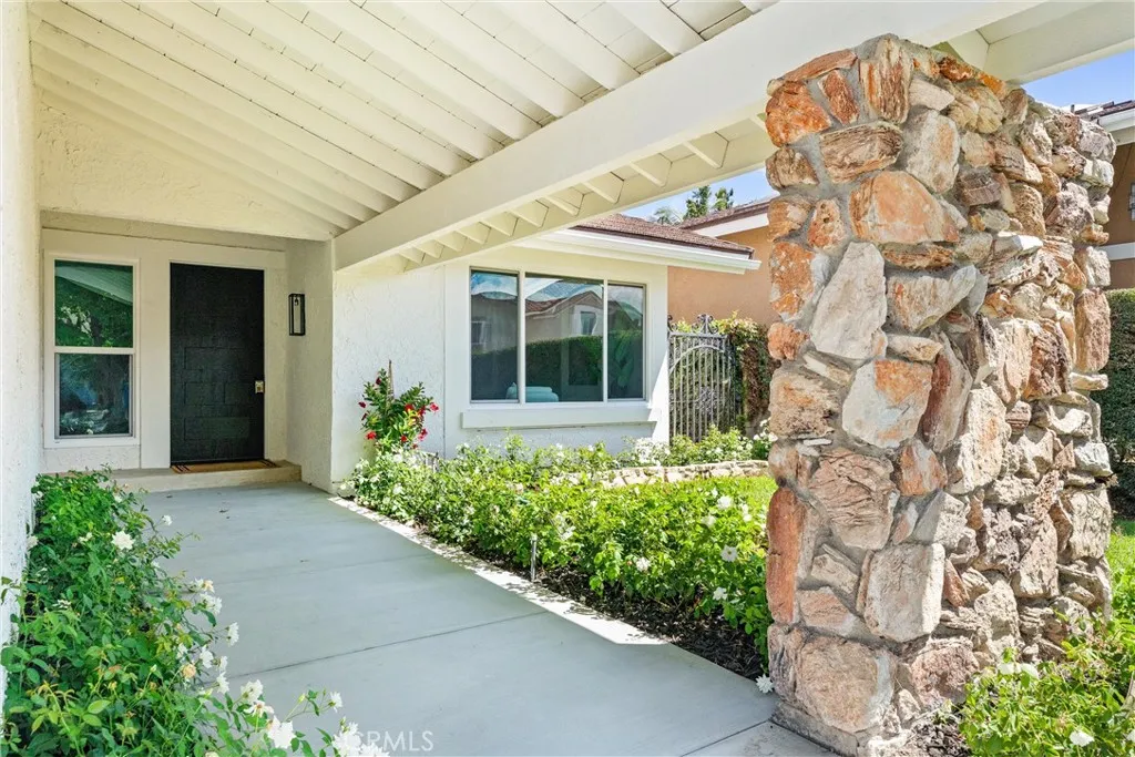 3621 Myrtle, Irvine, California 92606 home-pic-0