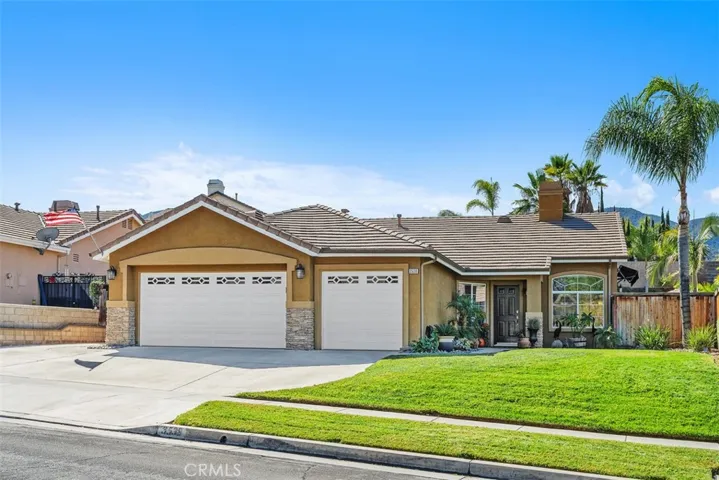 Welcome to 3538 Belvedere Way!