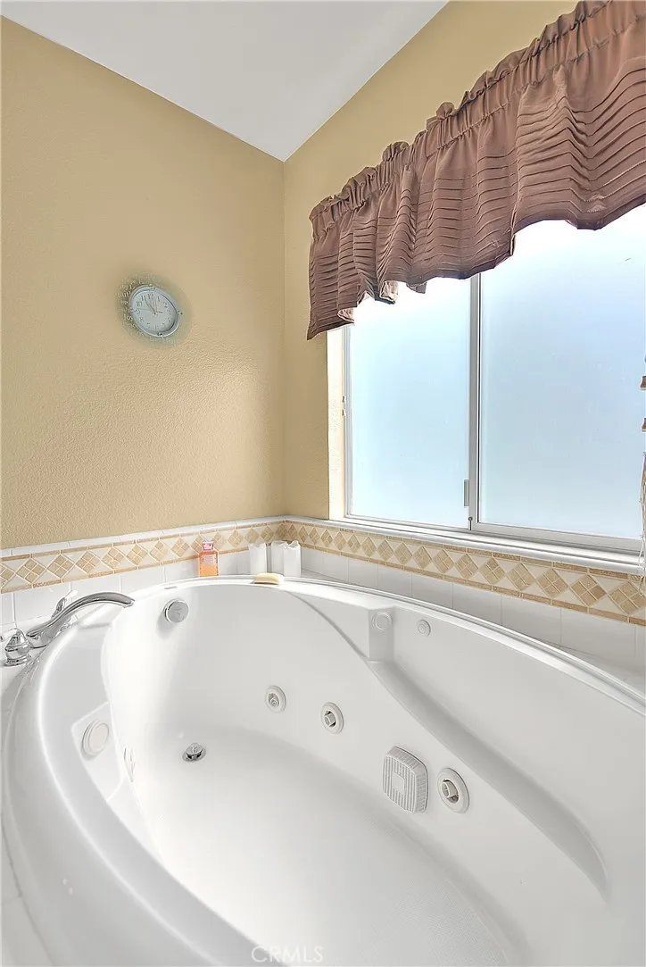 40688 La Salle, Murrieta, California 92563 home-pic-41