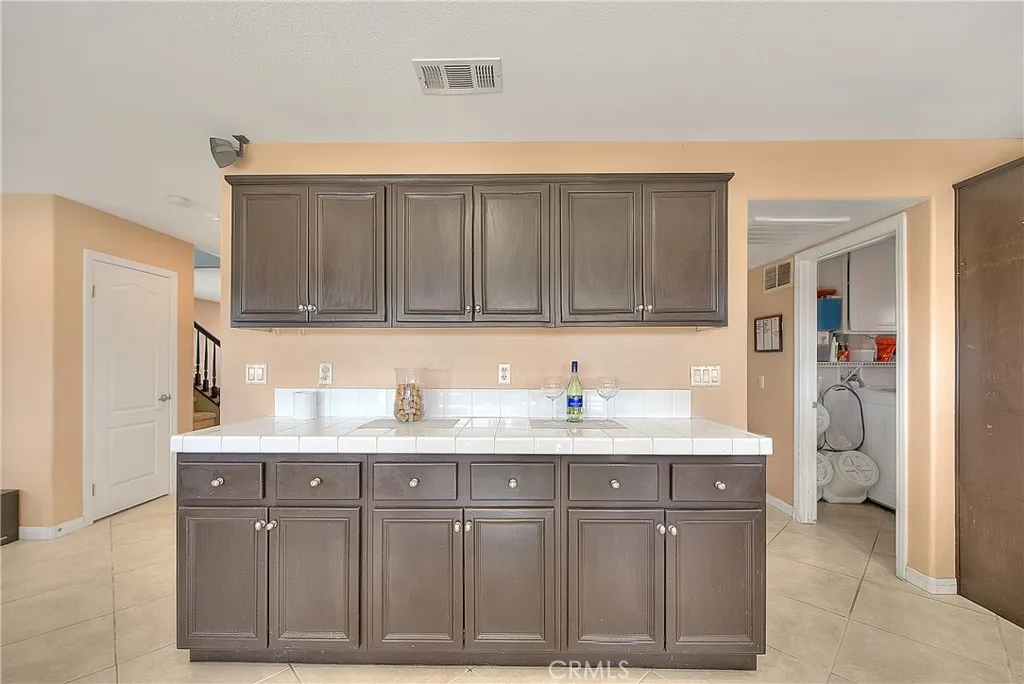 40688 La Salle, Murrieta, California 92563 home-pic-16