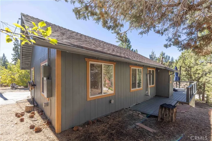39470 North Shore, Fawnskin, California 92333