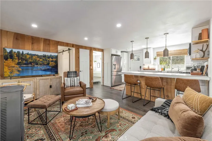 39470 North Shore, Fawnskin, California 92333