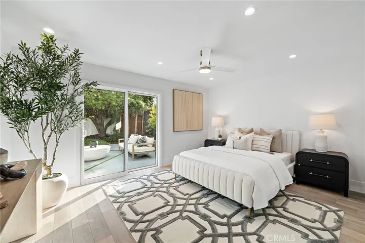 Main level bedroom