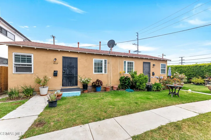 10333 S Inglewood Ave  -  HsHProd-31