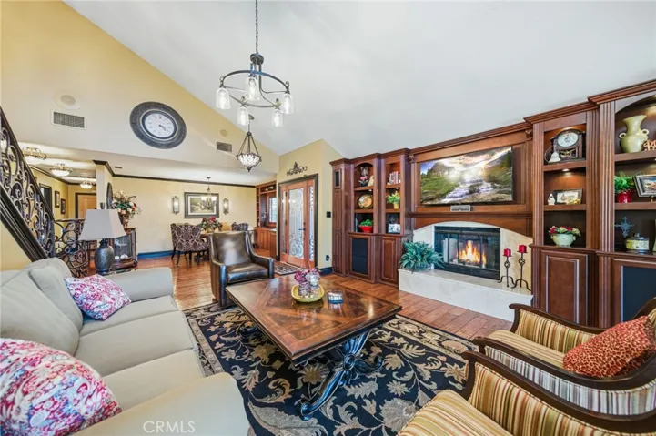 30297 Skippers Way, Canyon Lake, California 92587