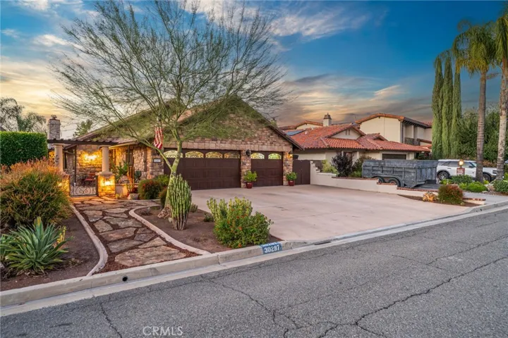 30297 Skippers Way, Canyon Lake, California 92587