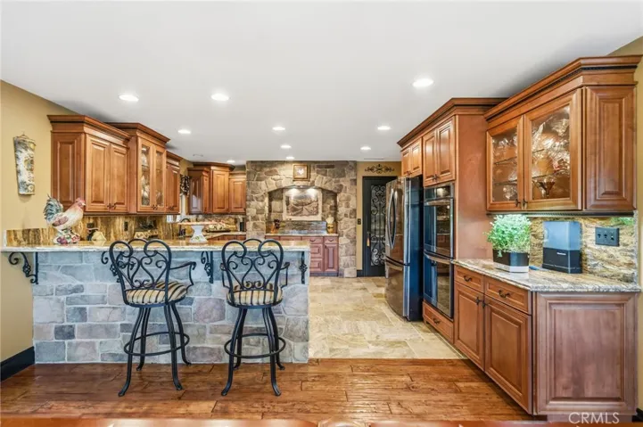 30297 Skippers Way, Canyon Lake, California 92587