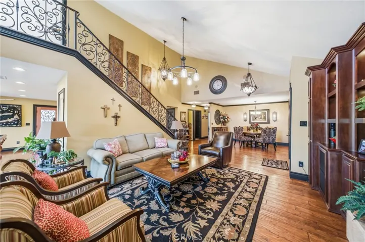 30297 Skippers Way, Canyon Lake, California 92587