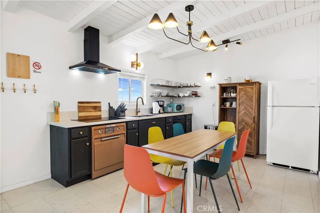 61413 Sandalwood, Joshua Tree, California 92252 home-pic-3