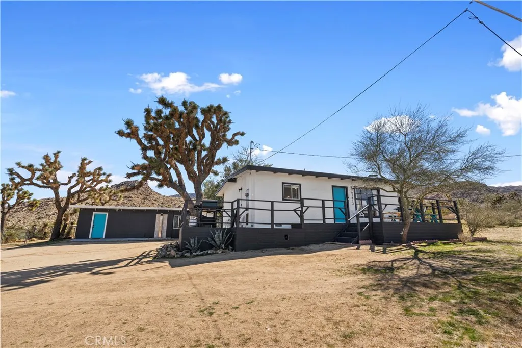 61413 Sandalwood, Joshua Tree, California 92252 home-pic-0