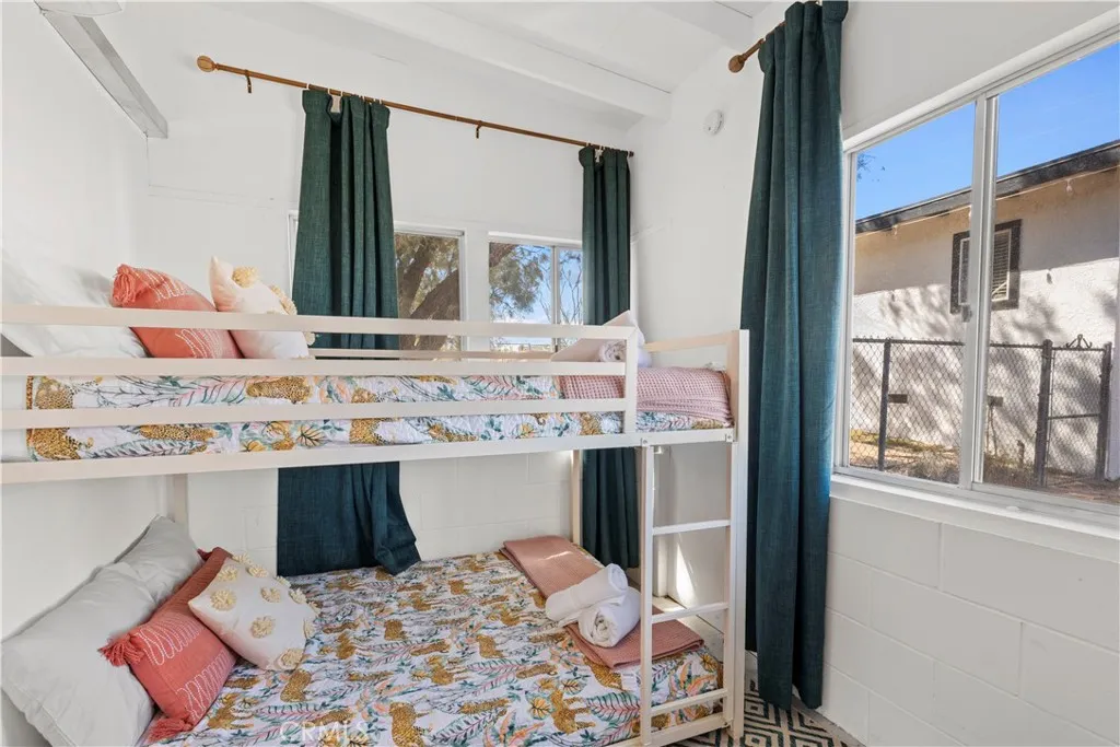 61413 Sandalwood, Joshua Tree, California 92252 home-pic-14