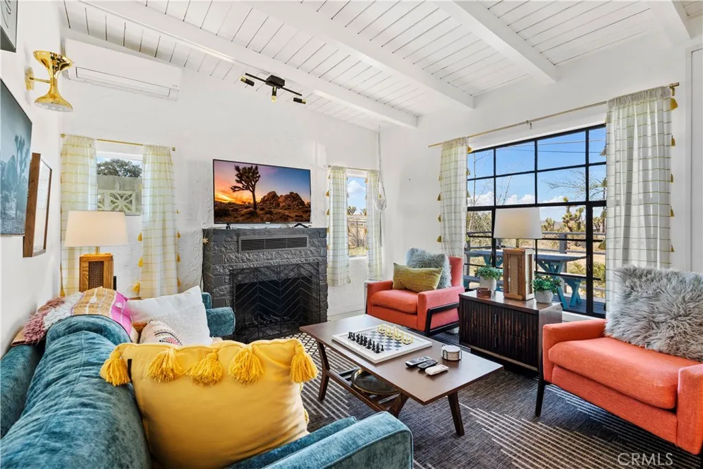 61413 Sandalwood, Joshua Tree, California 92252 home-pic-4