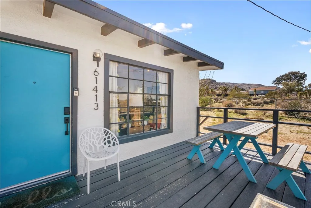 61413 Sandalwood, Joshua Tree, California 92252 home-pic-2