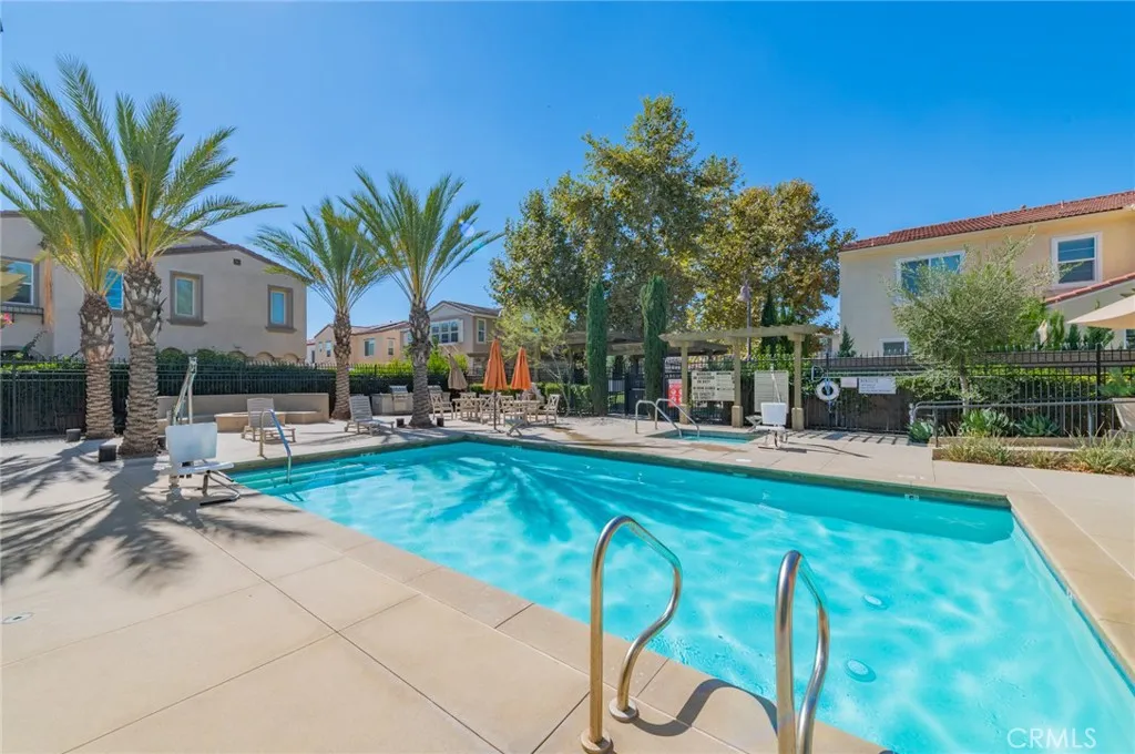 11515 Cambria Court, Chino, California 91710 home-pic-24