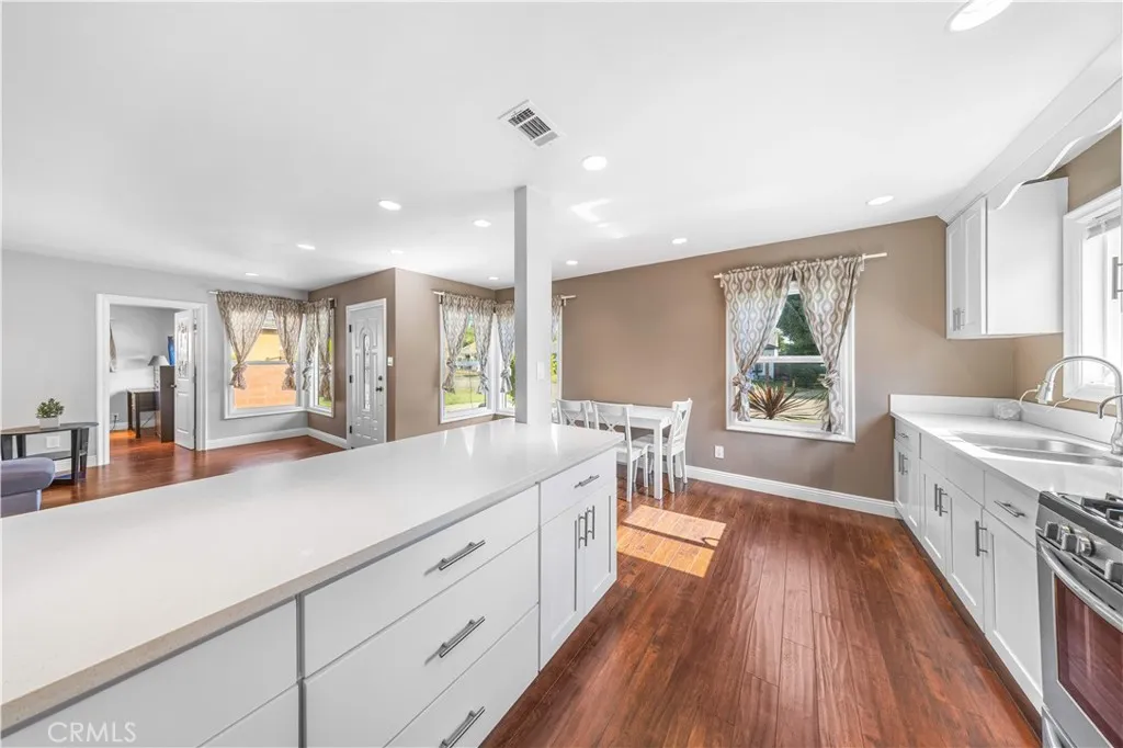 9012 Bradhurst Street, Pico Rivera, California 90660 home-pic-16