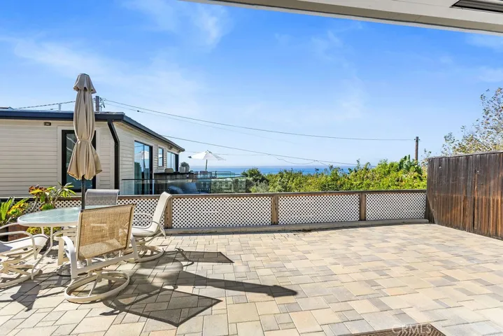 2315 1/2 Glenneyre, Laguna Beach, California 92651