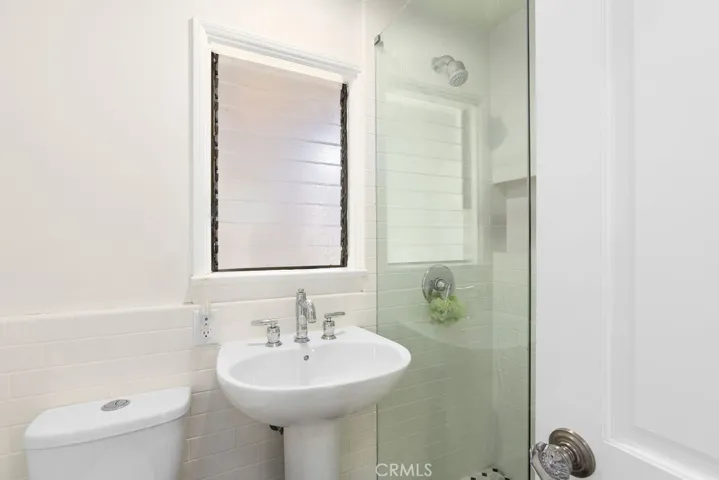 2315 1/2 Glenneyre, Laguna Beach, California 92651